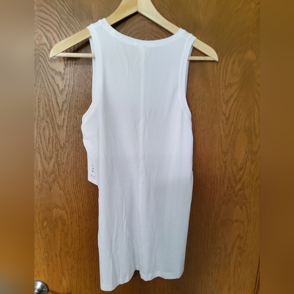 Athleta Radiate Tank Size M in White - Picture 2 of 3